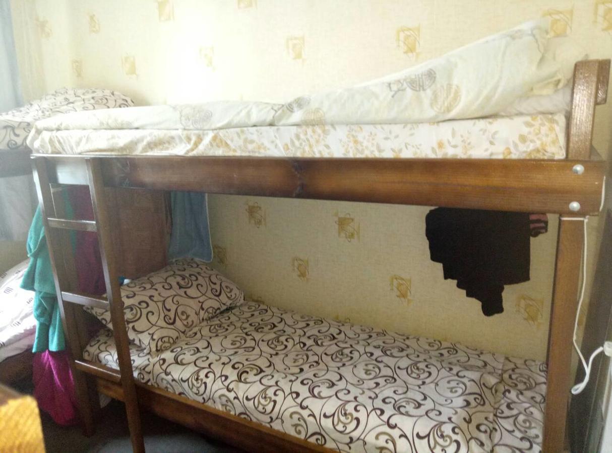 Hostel Dyukovskiy Kiev Esterno foto